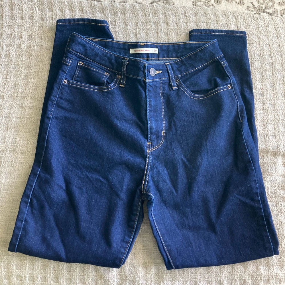 Women’s Levi’s 721 High Rise Skinny W29 L28 EUC